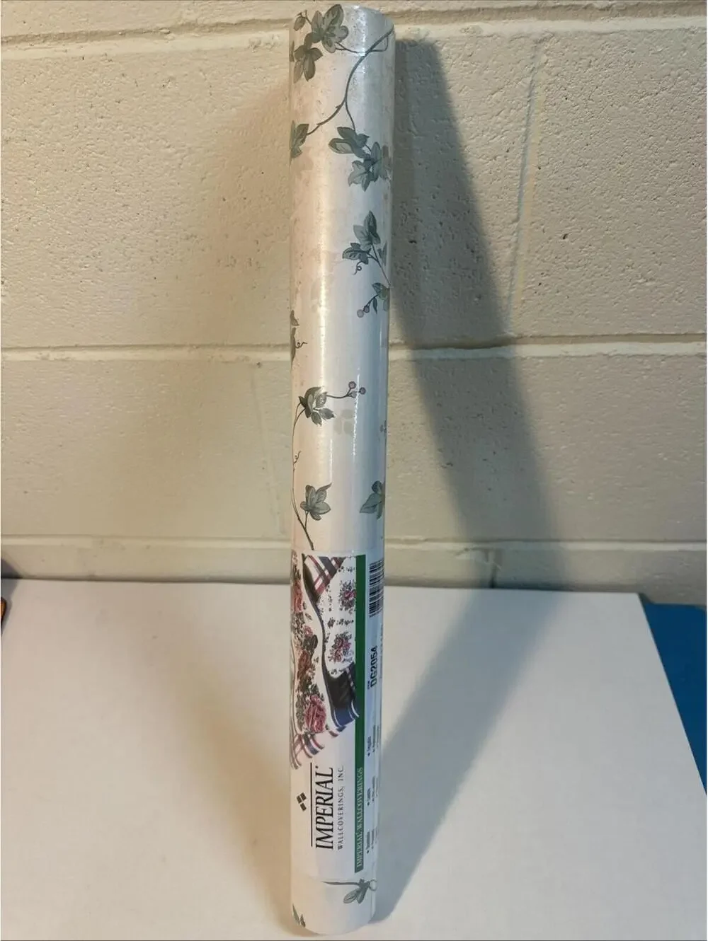 Imperial Floral Wallpaper Lot Scrubbable Prepasted USA Sq Ft 56.37 DG2054 NEW